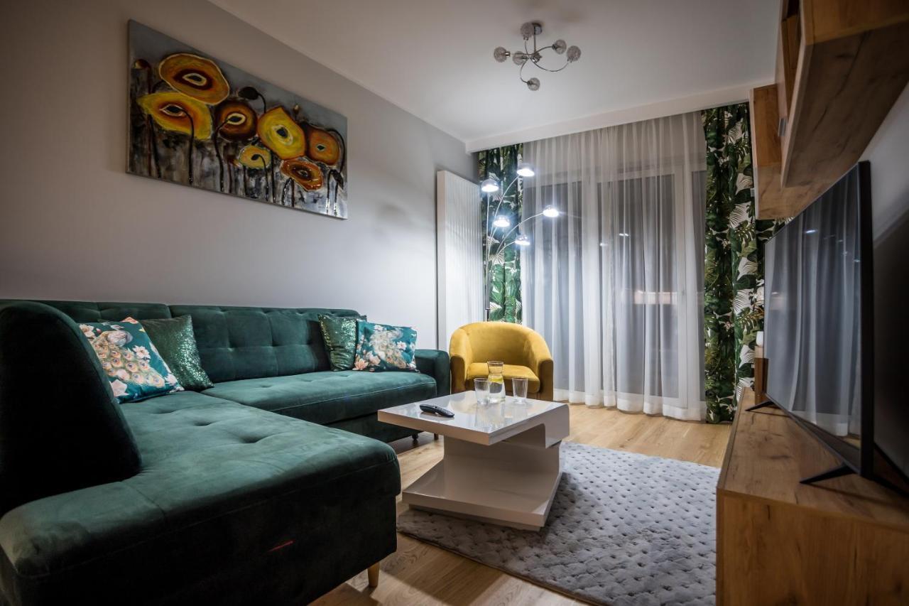 Resinest Apartamenty Jurowiecka J15 Białystok Exterior foto