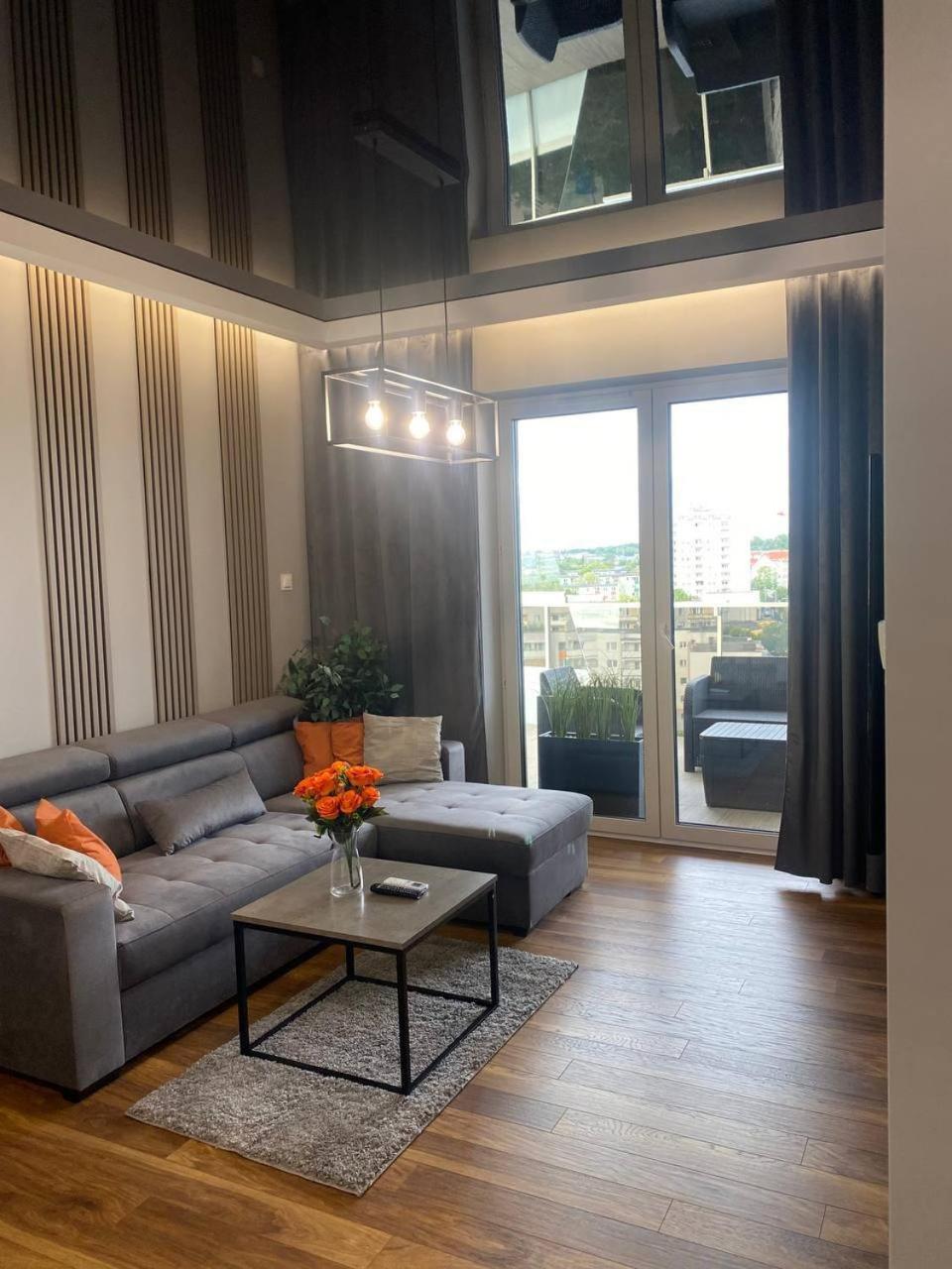 Resinest Apartamenty Jurowiecka J15 Białystok Exterior foto